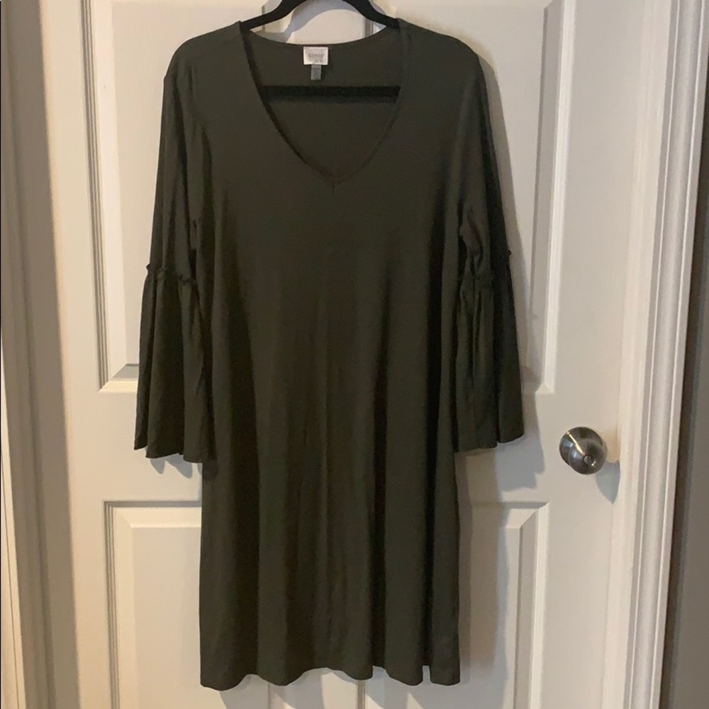 XL HUNTER GREEN BELL SLEEVE DRESS
